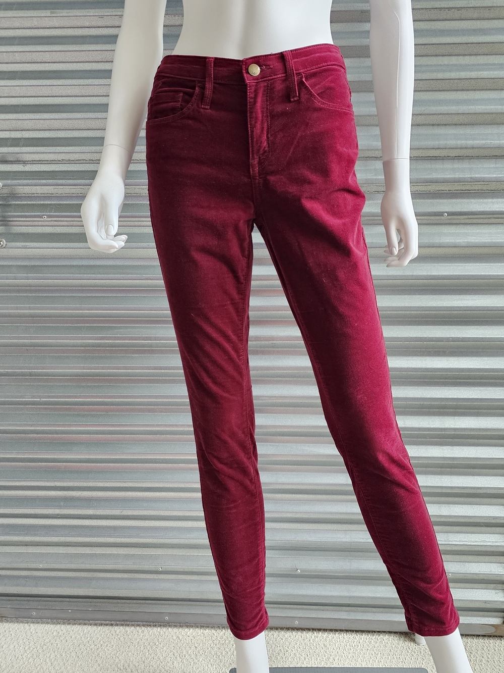 Mossimo Velvet, High Rise Skinny Pants, Burgundy/cranberry, sz 2